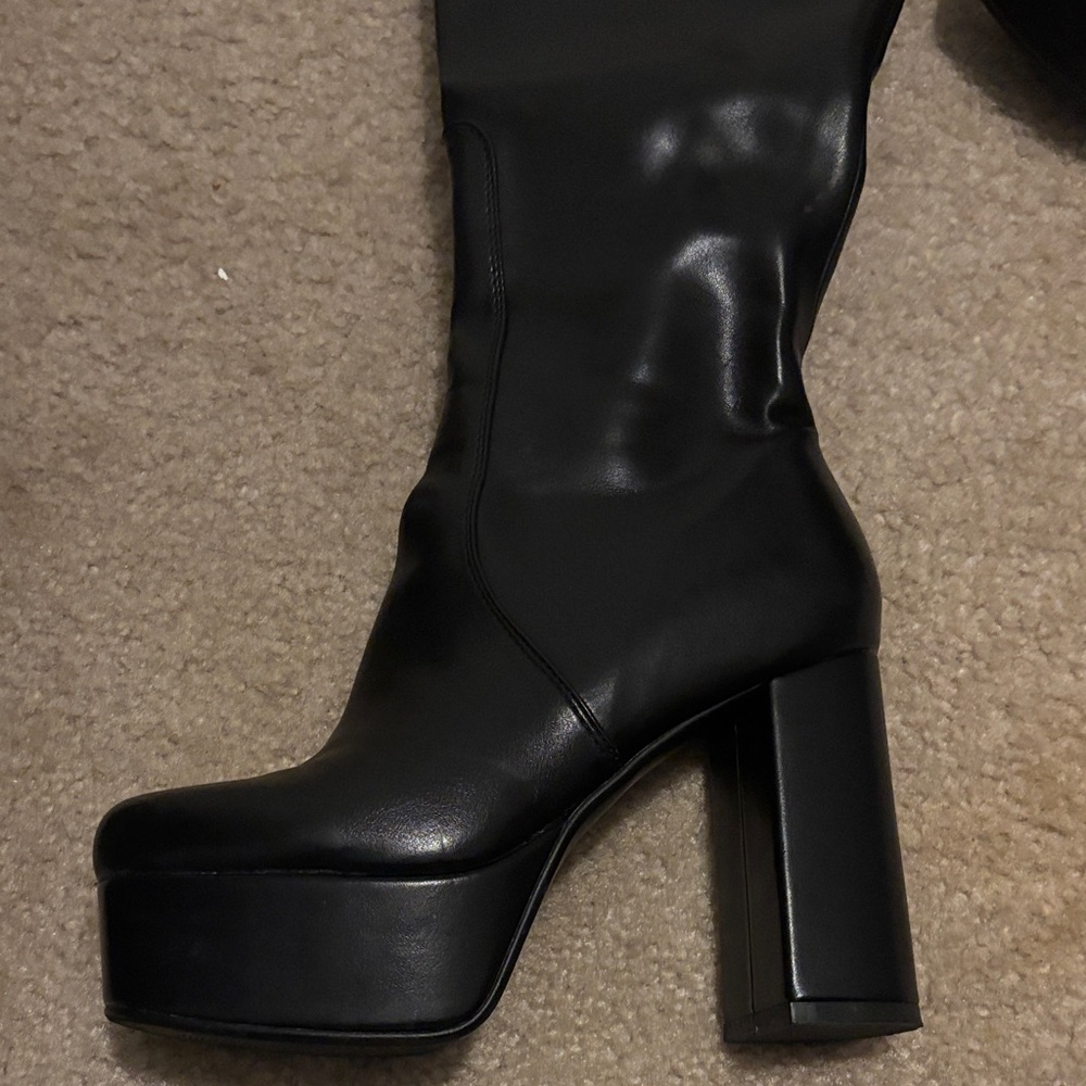 WHATTA SHOWDOWN PLATFORM KNEE HIGH BOOTS - Picture 10 of 13